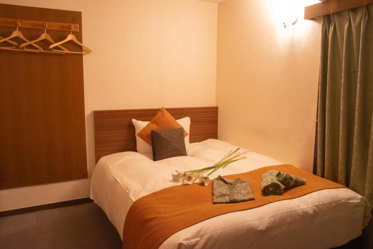 Outlet Hotel Uenoekimae Tokyo Exterior photo
